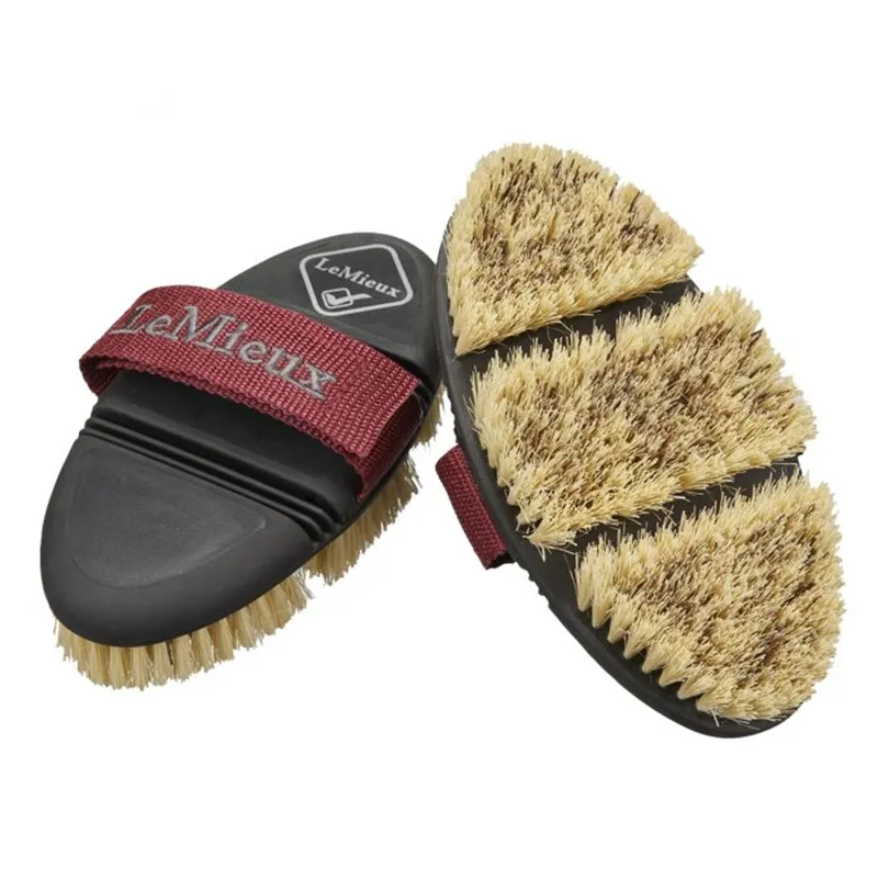 LeMieux Flexi Scrubbing Brush - Black
